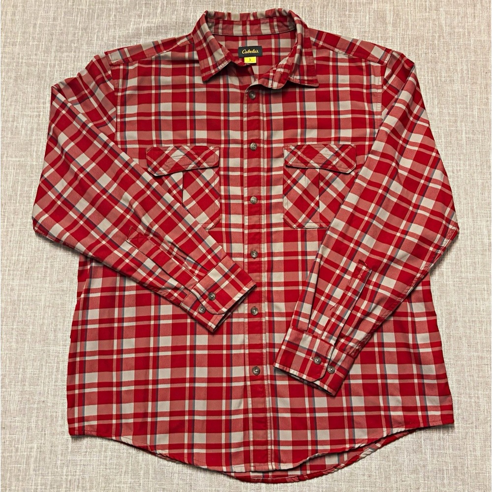 Cabela's Men's L Red Plaid Long Sleeve Button-Up Shirt Chest Pockets Fall